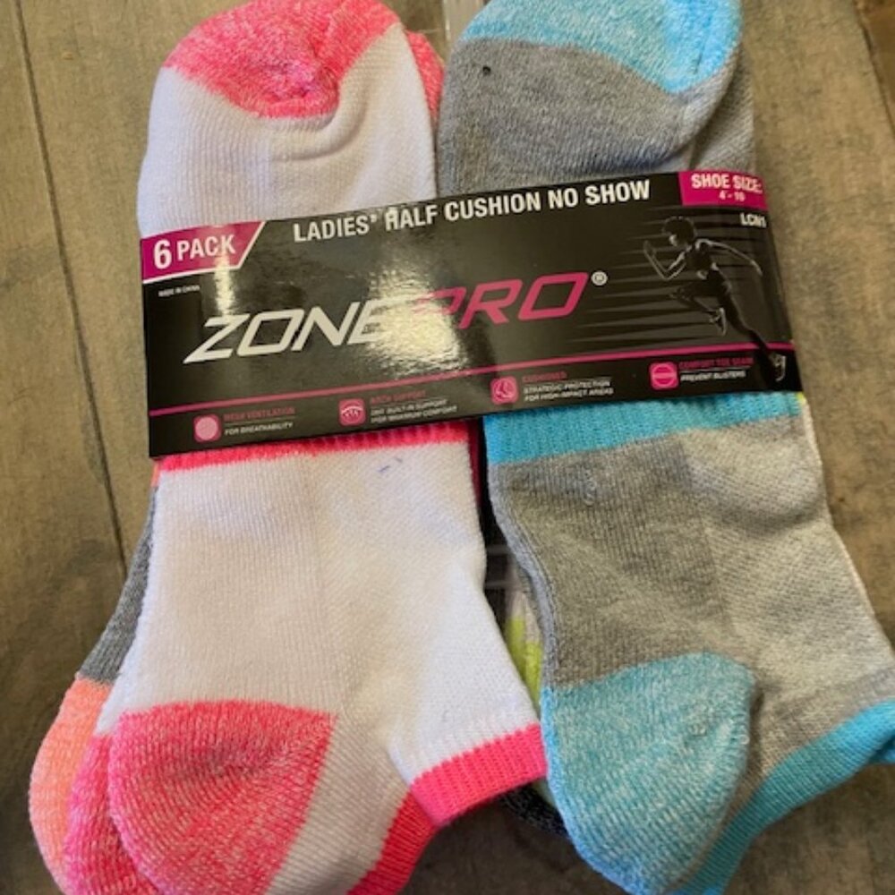 6 pack of ZonePro ladies' half cushion no show socks, size 4-10 NWT